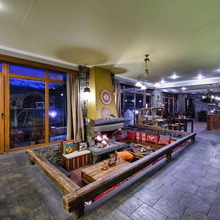 Hotel Teloneio Plaka  Екстериор снимка