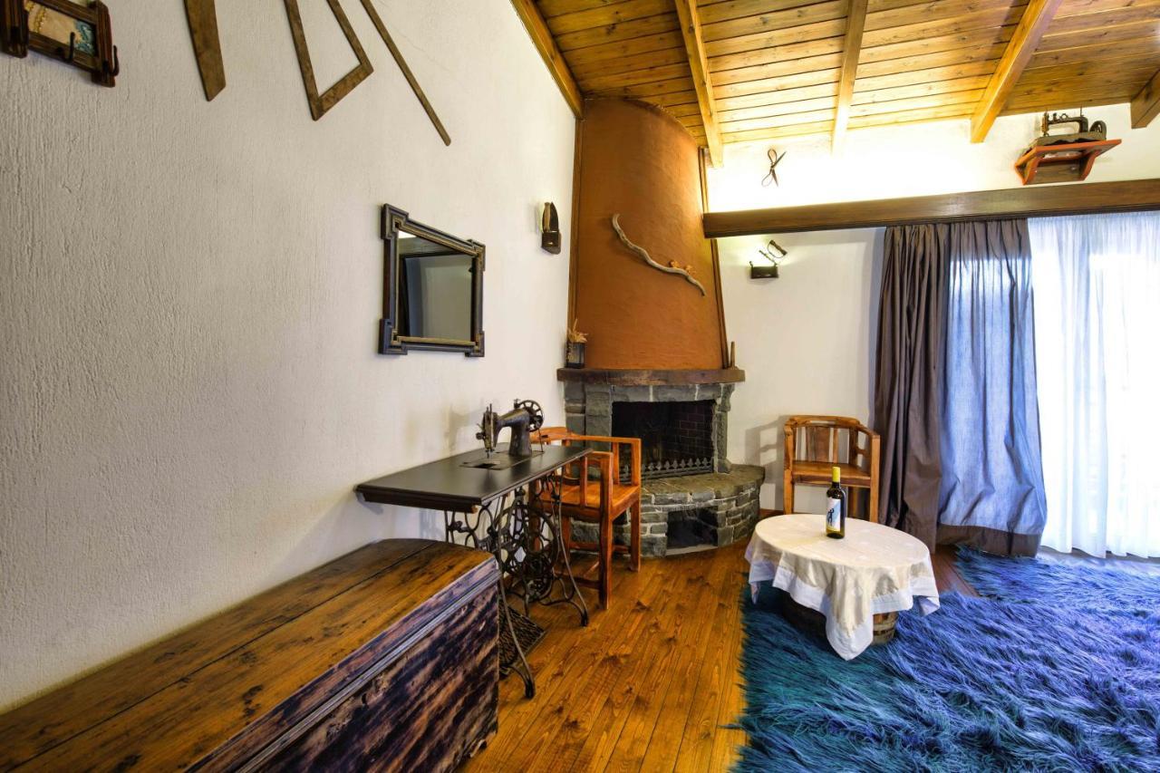 Hotel Teloneio Plaka  Екстериор снимка