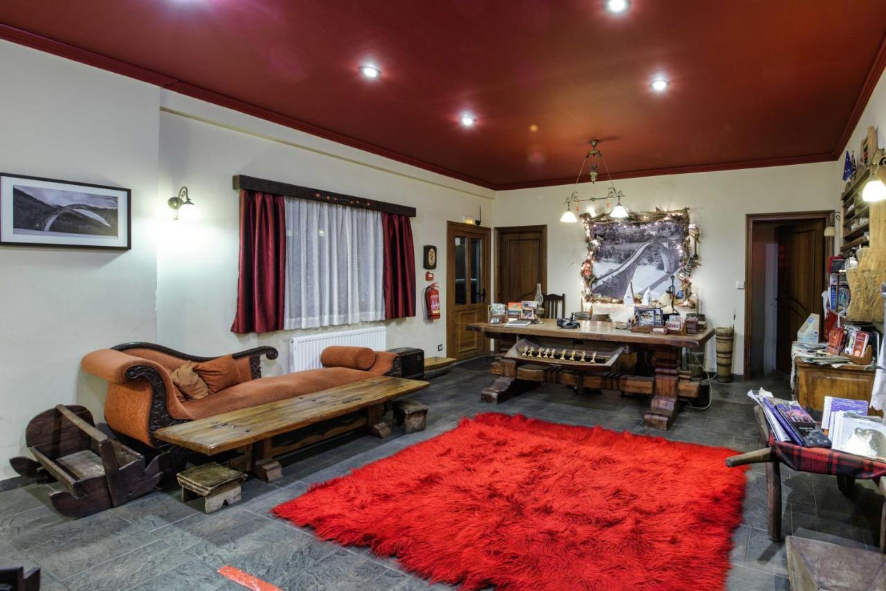 Hotel Teloneio Plaka  Екстериор снимка