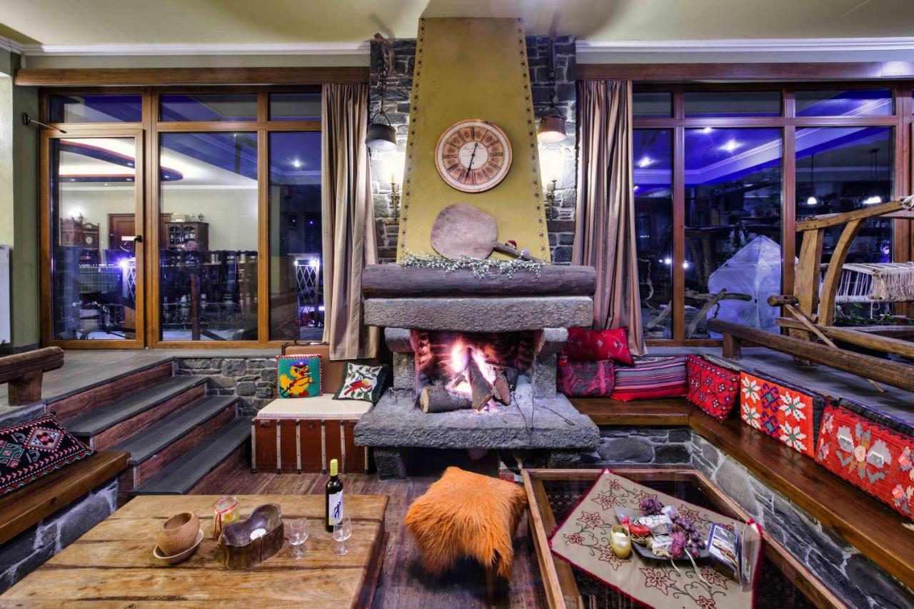 Hotel Teloneio Plaka  Екстериор снимка